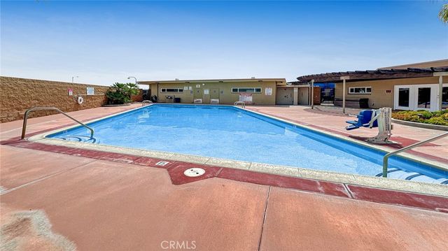 1750 W Lambert Road 39, La Habra, CA 90631