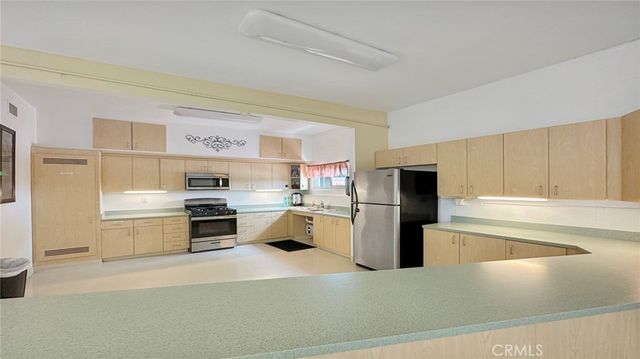 1750 W Lambert Road 39, La Habra, CA 90631