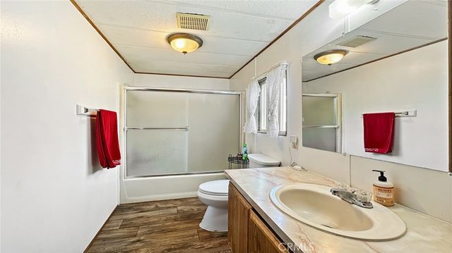 1750 W Lambert Road 39, La Habra, CA 90631