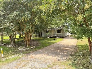 380 Gum, Bridge City, TX 77611