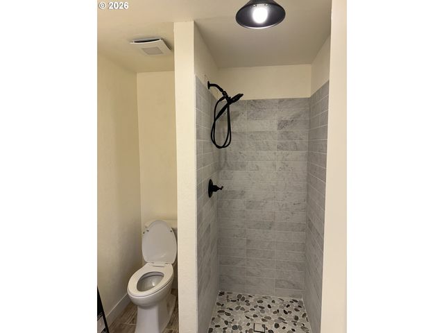 12904 Nw 36TH Ave, Vancouver, WA 98685
