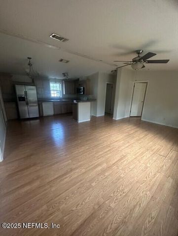 220 HORSE LANDING Road, Satsuma, FL 32189