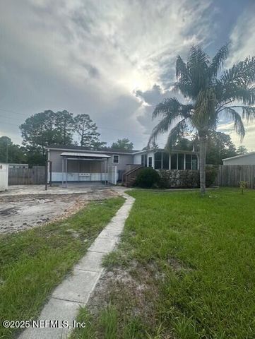 220 HORSE LANDING Road, Satsuma, FL 32189