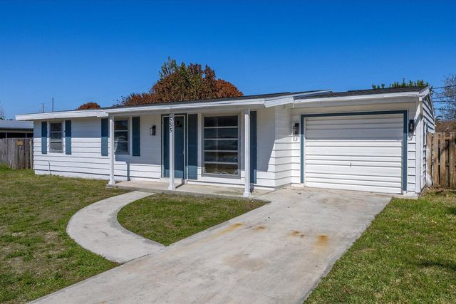 555 SE Airoso Boulevard, Port St. Lucie, Port St Lucie, FL 34983