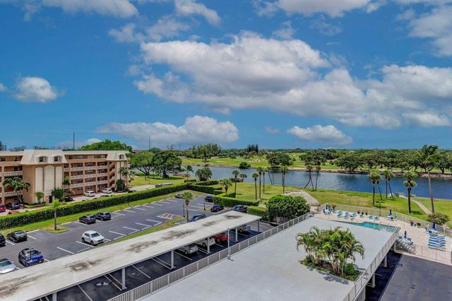 336 Golfview Road 203, North Palm Beach, FL 33408
