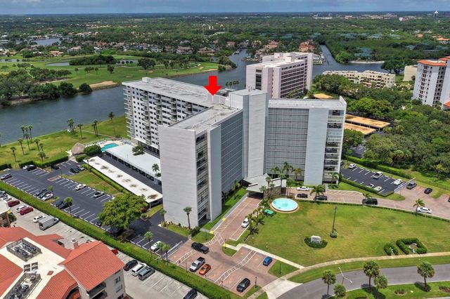 336 Golfview Road 203, North Palm Beach, FL 33408
