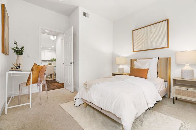 7774 Tuscany Dr, Dublin, CA 94568