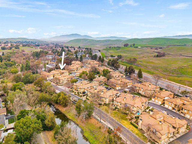 7774 Tuscany Dr, Dublin, CA 94568