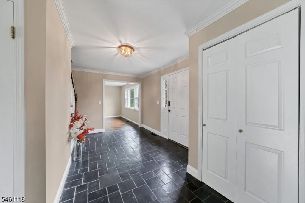 5 Fleming Ct, Washington Twp., NJ 07853 — photo 4