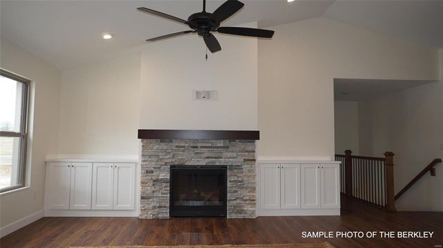 516 Hayden Drive, Waterloo, IL 62298