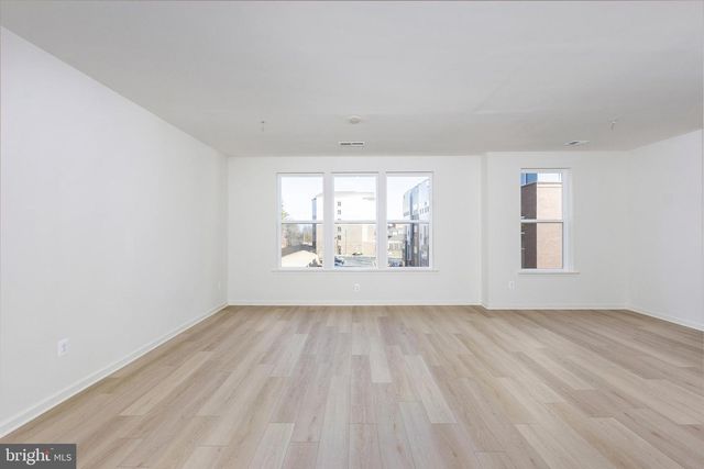 2510 NEABSCO COMMON PL, Woodbridge, VA 22191