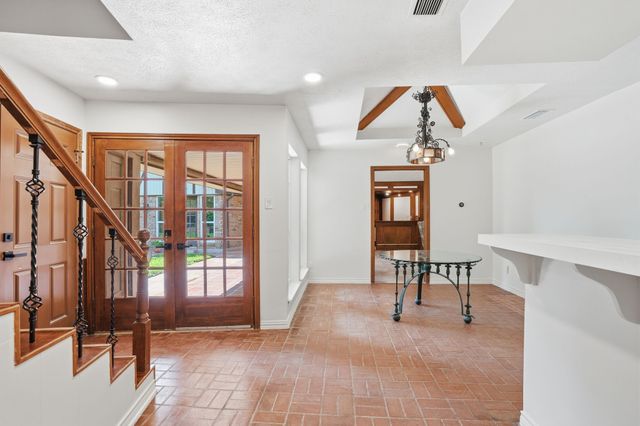 9435 Spring Hollow Drive, Dallas, TX 75243
