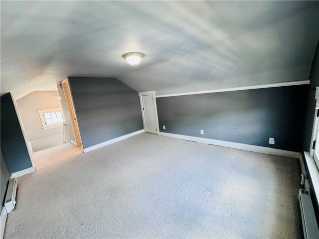 62 E Dixon Avenue, Oakwood, OH 45419