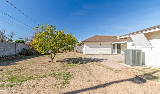 1303 W DEVONSHIRE Street 1, Mesa, AZ 85201