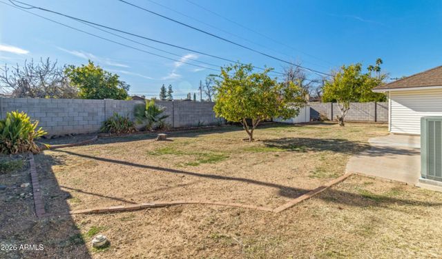 1303 W DEVONSHIRE Street 1, Mesa, AZ 85201