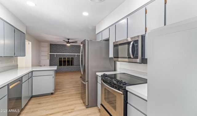 1303 W DEVONSHIRE Street 1, Mesa, AZ 85201