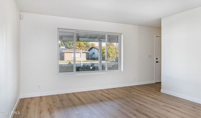 1303 W DEVONSHIRE Street 1, Mesa, AZ 85201