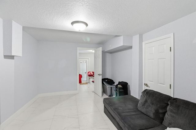 1152 Sunset Road, West Palm Beach, FL 33406