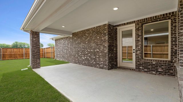 1432 Waterford Drive, Celina, TX 75009