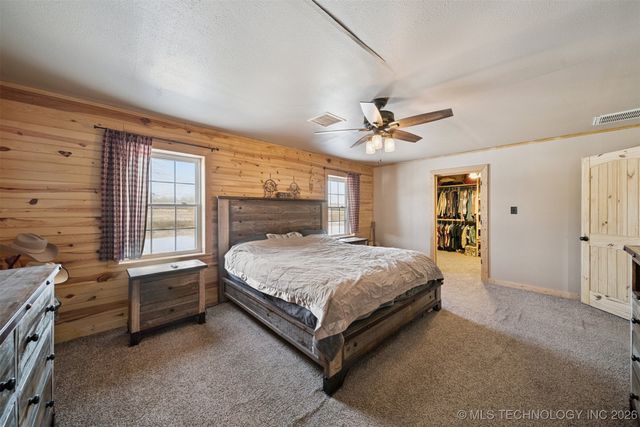 11815 EW 255 Road, Nowata, OK 74048