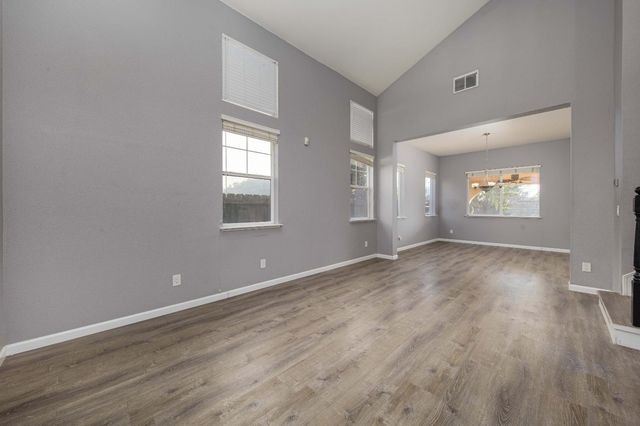 272 Olivine Ave, Lathrop, CA 95330