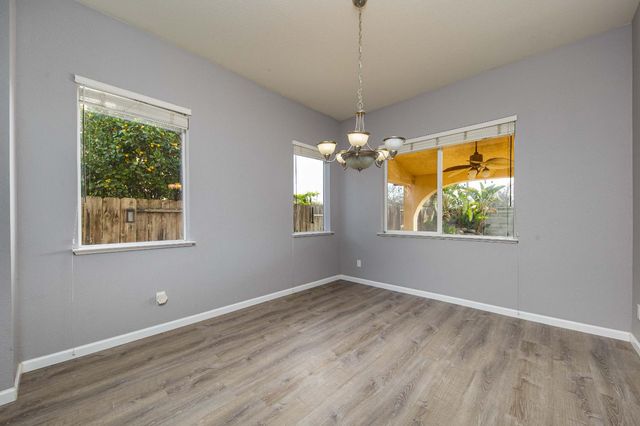 272 Olivine Ave, Lathrop, CA 95330