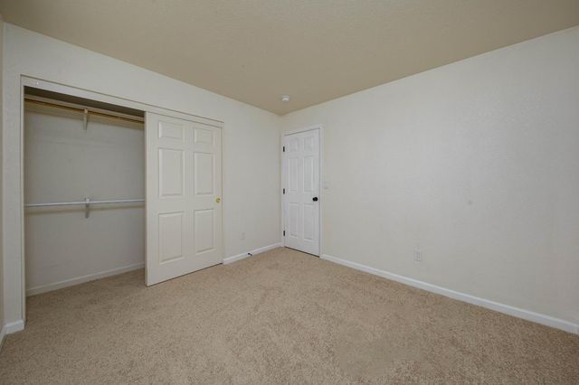 272 Olivine Ave, Lathrop, CA 95330