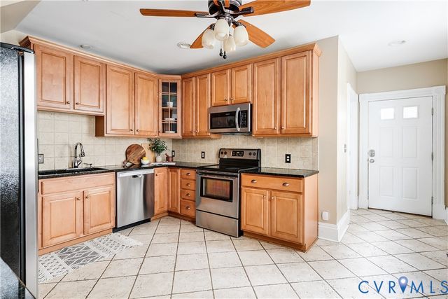 3013 E Marshall St, Richmond, VA 23223