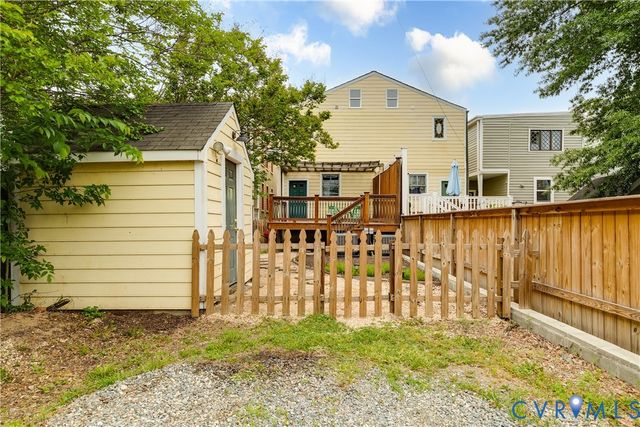 3013 E Marshall St, Richmond, VA 23223