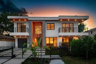 705 SW 8th Terrace, Fort Lauderdale, FL 33315