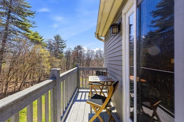 19 Pheasant Lane, Topsfield, MA 01983