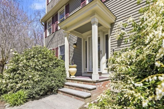 19 Pheasant Lane, Topsfield, MA 01983