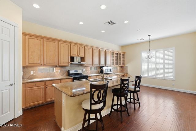 3137 E FANDANGO Drive, Gilbert, AZ 85298