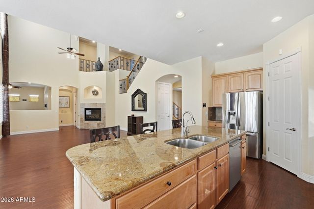 3137 E FANDANGO Drive, Gilbert, AZ 85298