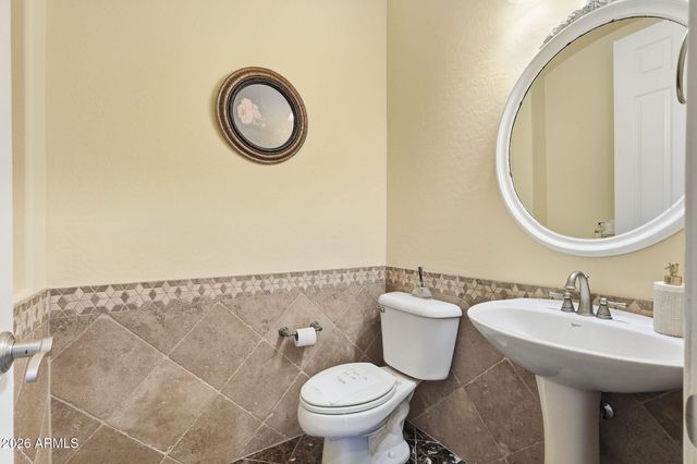 3137 E FANDANGO Drive, Gilbert, AZ 85298