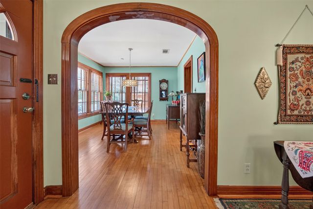 3905 Linden Avenue, Fort Worth, TX 76107