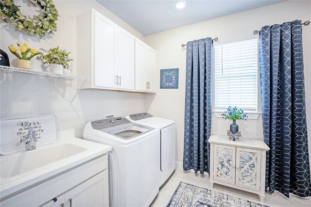 9284 SW 56TH LOOP, Ocala, FL 34481