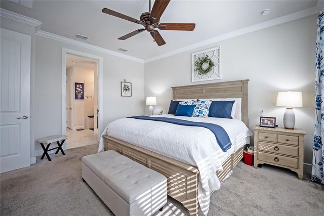 9284 SW 56TH LOOP, Ocala, FL 34481