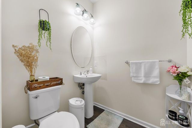 23 Clover Lane, Monroe, NJ 08831