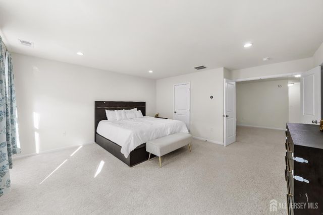 23 Clover Lane, Monroe, NJ 08831