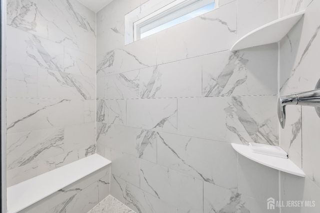 23 Clover Lane, Monroe, NJ 08831