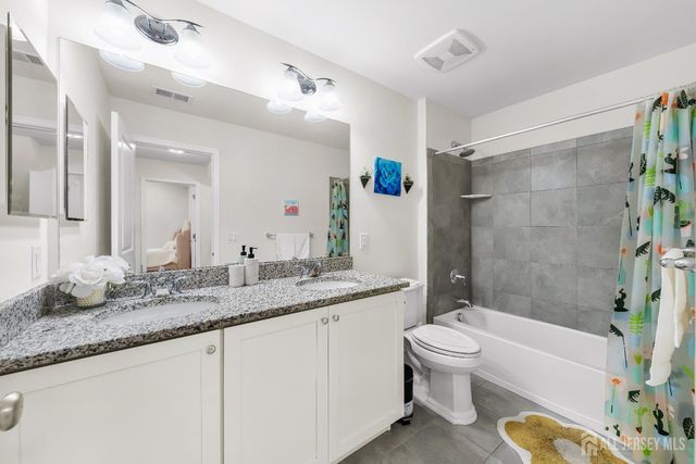 23 Clover Lane, Monroe, NJ 08831