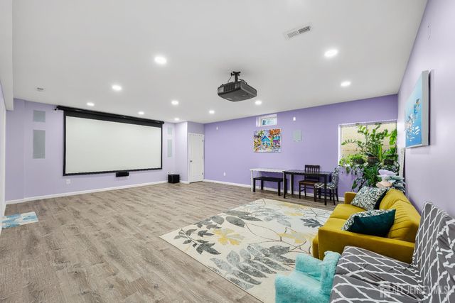 23 Clover Lane, Monroe, NJ 08831