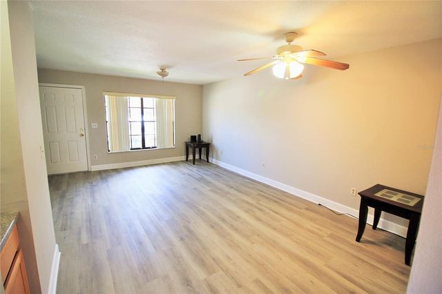 7446 WYNNEWOOD SQUARE 190, Winter Park, FL 32792