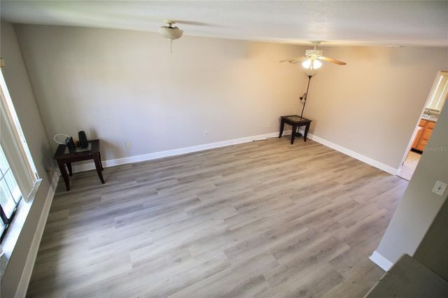 7446 WYNNEWOOD SQUARE 190, Winter Park, FL 32792