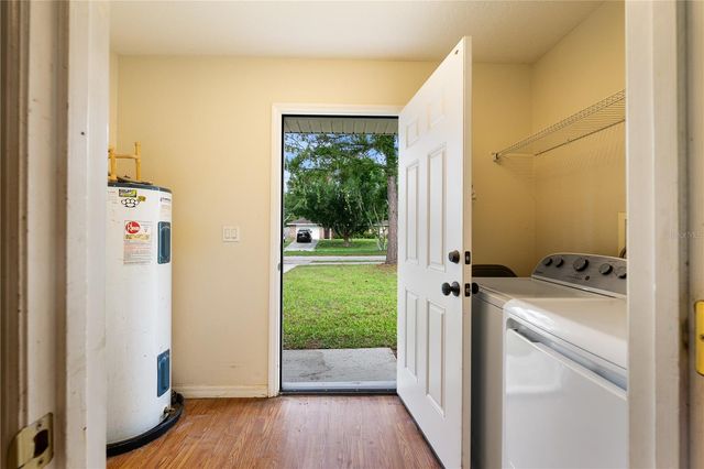 1509 WEST PARKWAY, Deland, FL 32724
