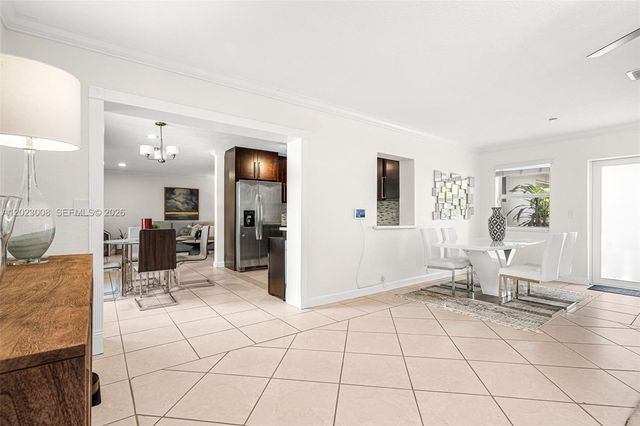 4270 NW 20th Ave, Oakland Park, FL 33309