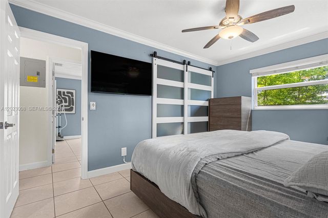 4270 NW 20th Ave, Oakland Park, FL 33309