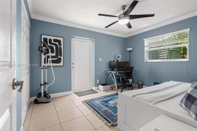 4270 NW 20th Ave, Oakland Park, FL 33309
