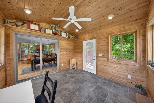 1011 Golfers Ct SE, Rochester, MN 55904